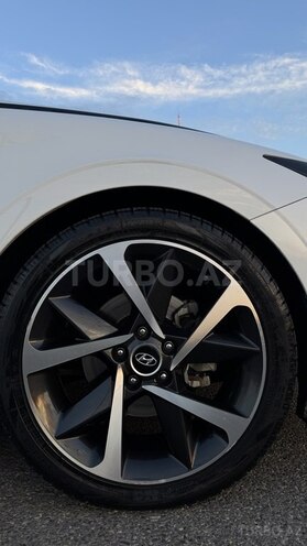 Hyundai Sonata-14