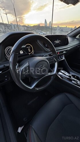 Hyundai Sonata-15