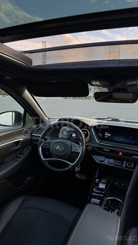 Hyundai Sonata-17