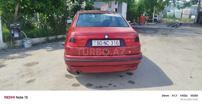 Volkswagen Polo-6