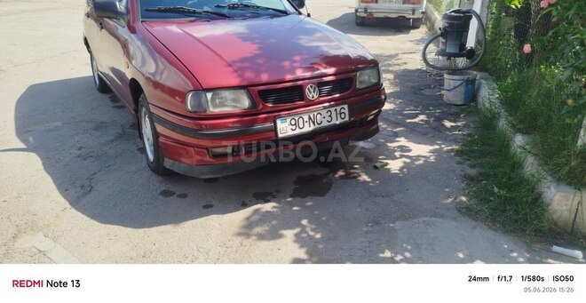 Volkswagen Polo-2