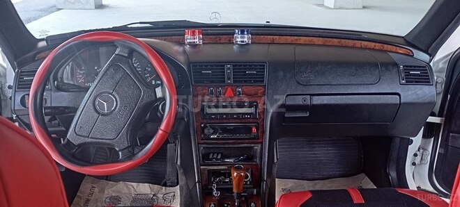 Mercedes C 200-8