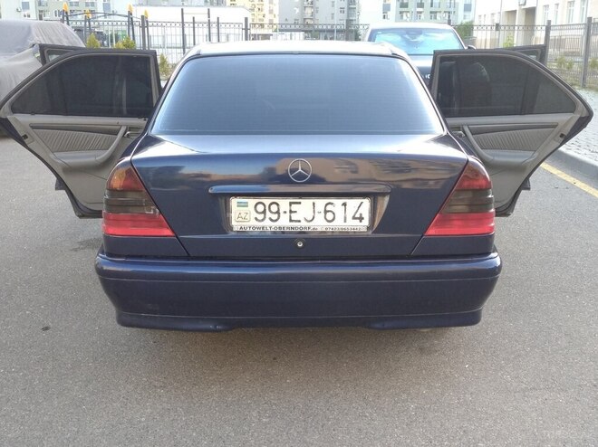 Mercedes C 200-3
