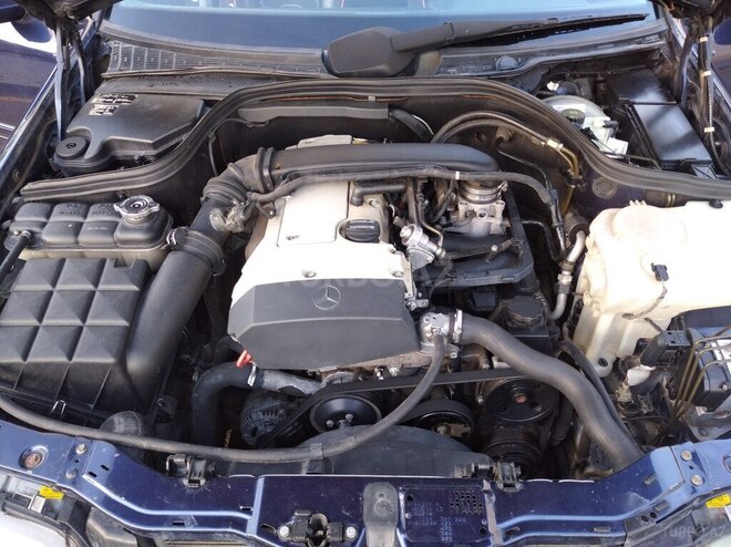 Mercedes C 200-4