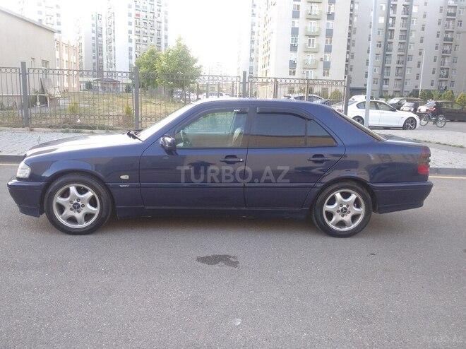 Mercedes C 200-6