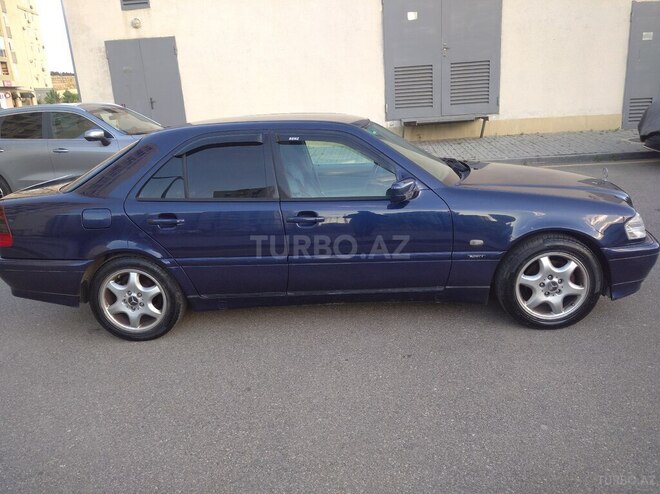 Mercedes C 200-7
