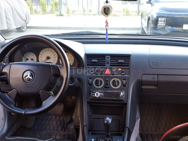 Mercedes C 200-9