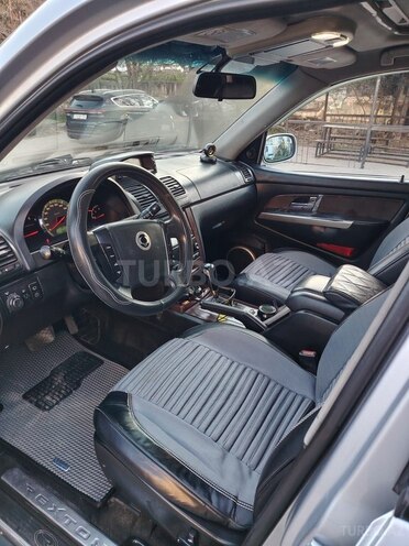 Ssang Yong Rexton-9