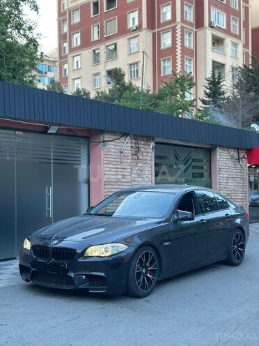 BMW 528-2