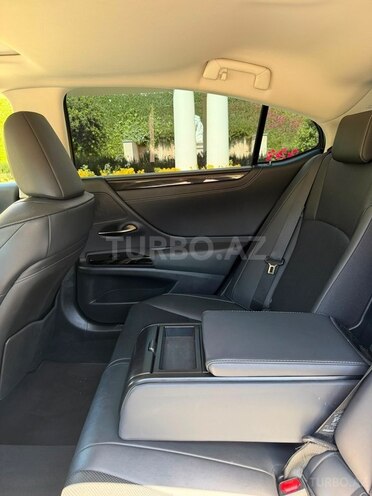 Lexus ES 250-17