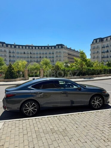 Lexus ES 250-4