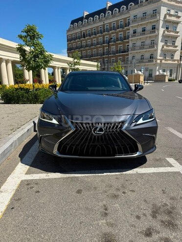 Lexus ES 250-1