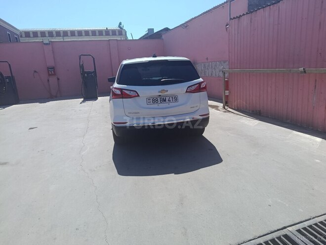 Chevrolet Equinox-2