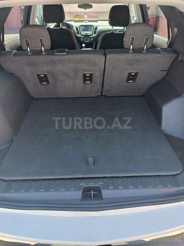 Chevrolet Equinox-4