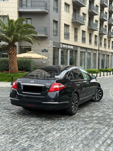 Nissan Teana-3