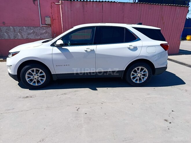 Chevrolet Equinox-7