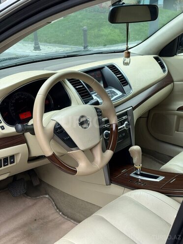 Nissan Teana-10