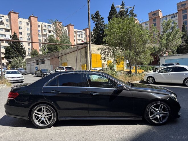 Mercedes E 250 4MATIC-3