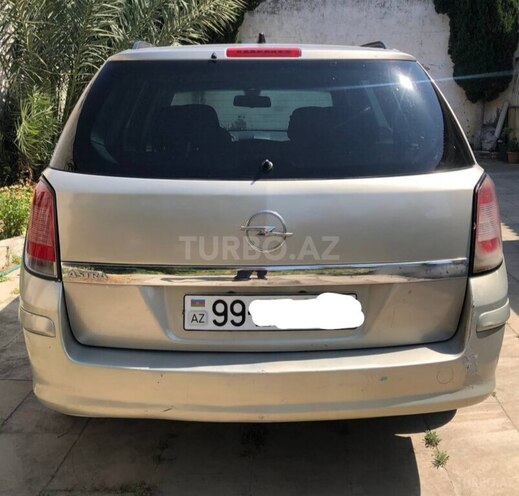 Opel Astra-2