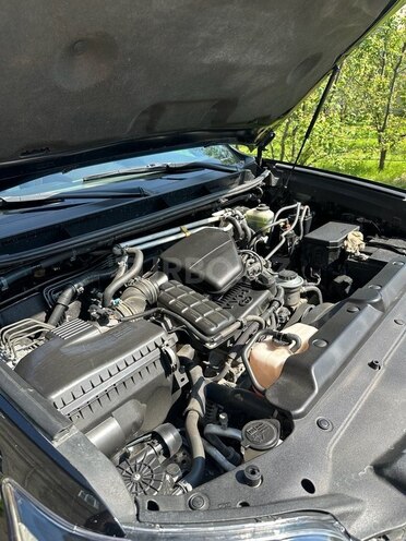 Toyota Land Cruiser Prado 2010, 260,000 km - 2.7 л - Quba