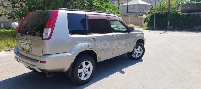 Nissan X-Trail-12
