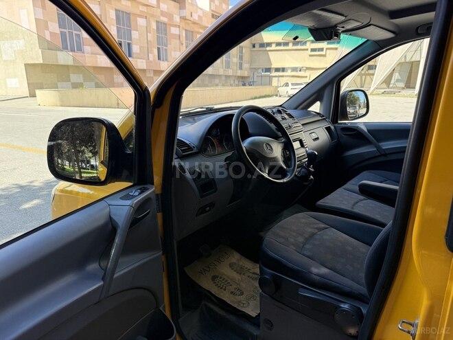 Mercedes Vito-16