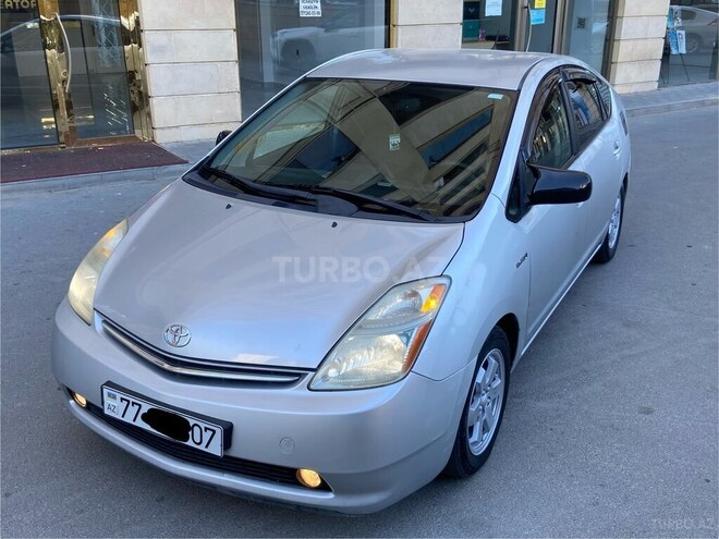 Toyota Prius-2