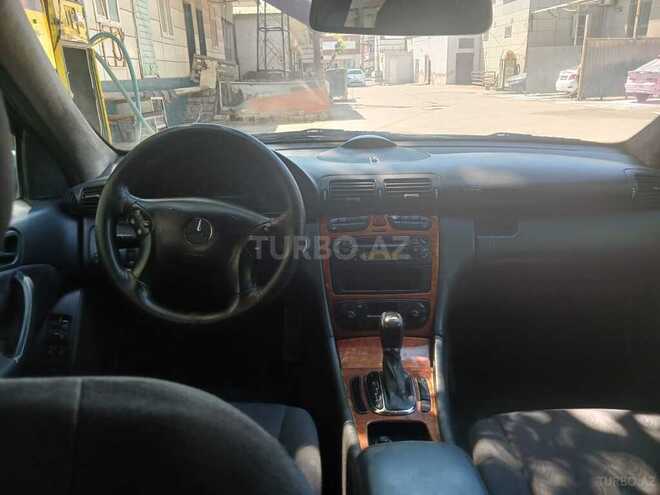 Mercedes C 270-4