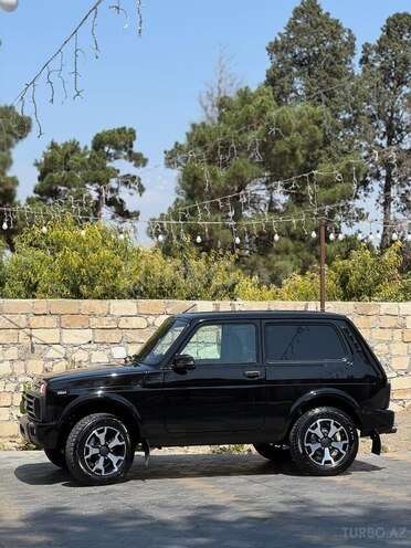 LADA (VAZ) Niva-2