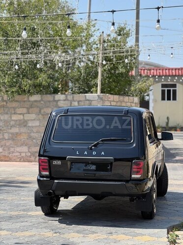 LADA (VAZ) Niva-6