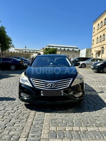 Hyundai Azera-1