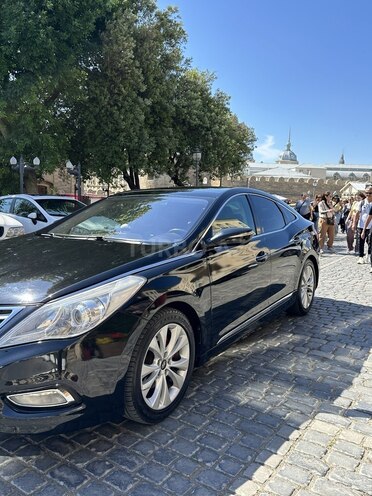 Hyundai Azera-2