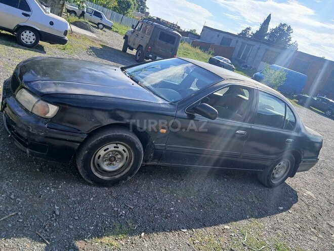 Nissan Maxima-6