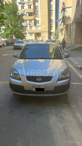 Kia Rio-1