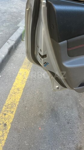 Kia Rio-16