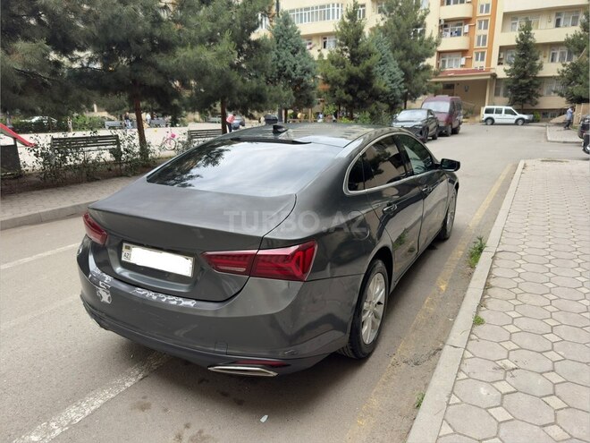 Chevrolet Malibu-2