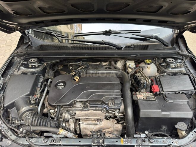 Chevrolet Malibu-9
