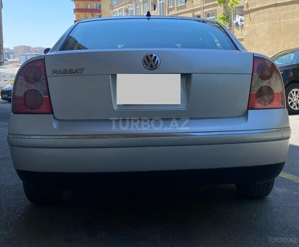 Volkswagen Passat-3
