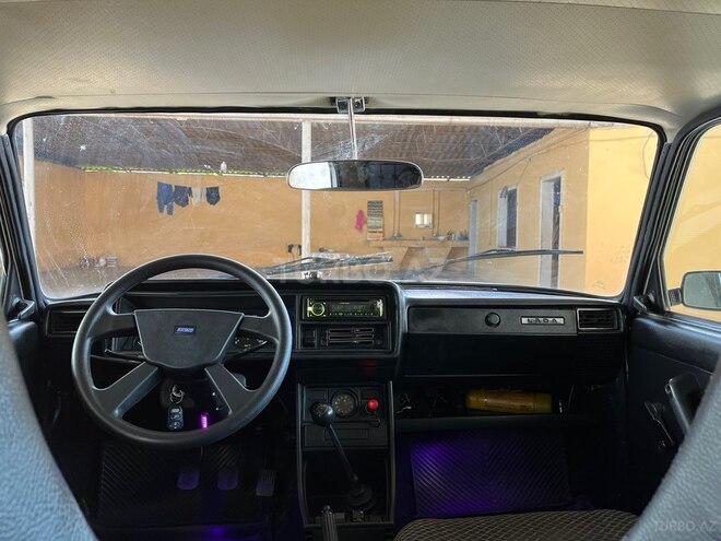 LADA (VAZ) 2107-4