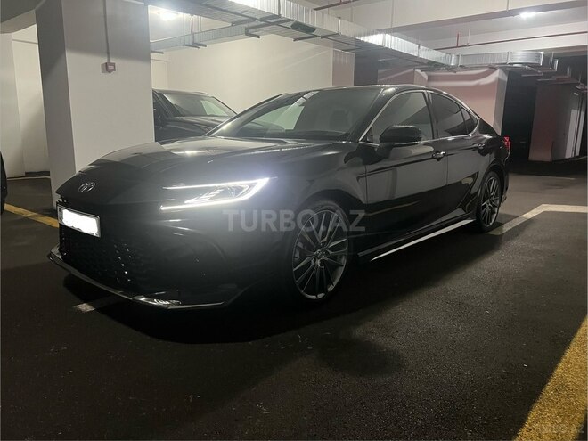 Toyota Camry-7