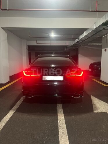 Toyota Camry-10