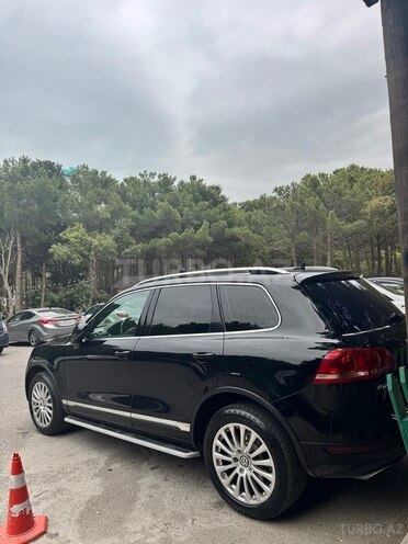 Volkswagen Touareg-6