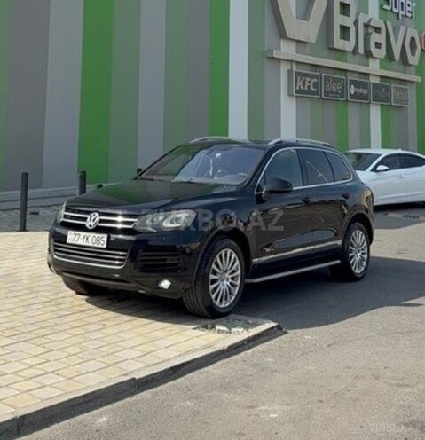 Volkswagen Touareg-1