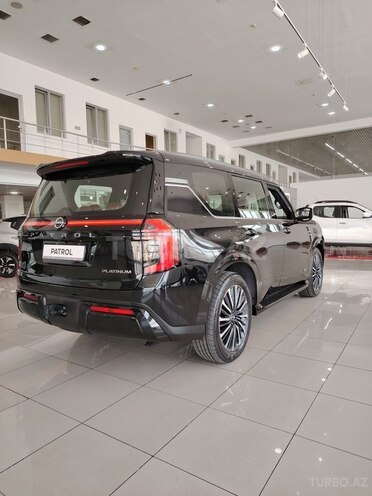 Nissan Patrol-5