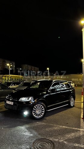 Volkswagen Touareg-3