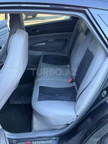 Toyota Prius-8