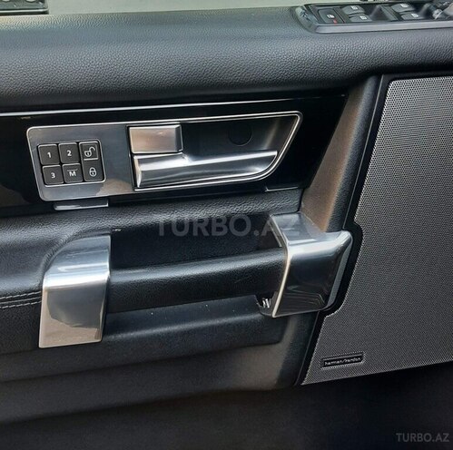 Land Rover Discovery-13