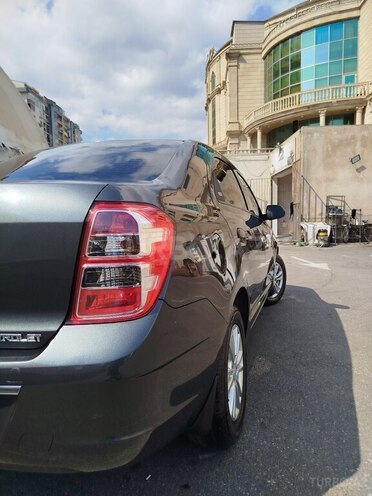 Chevrolet Cobalt-5