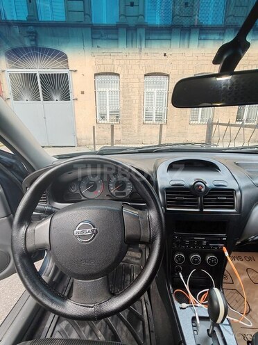 Nissan Sunny-9