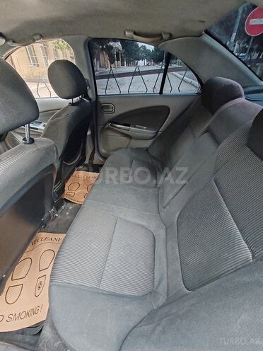 Nissan Sunny-10